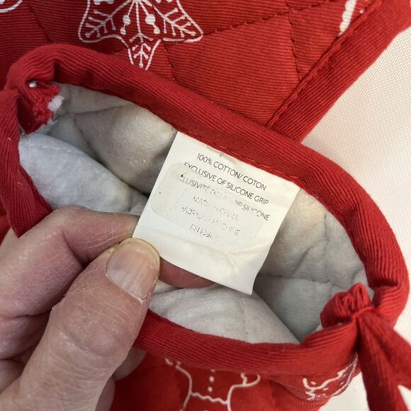 Belle Butler Mini Oven Mitts 2 Pack Silicone Heat Resistant 7 Inch Red Holiday - Picture 5 of 8